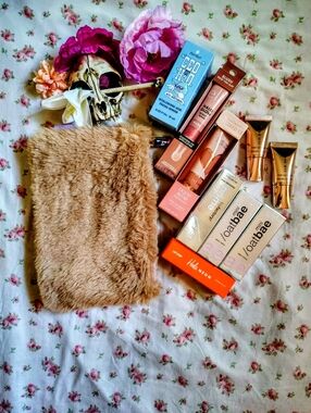 Makeup bundle Toy Factory E.LF. JLO Hello Neon